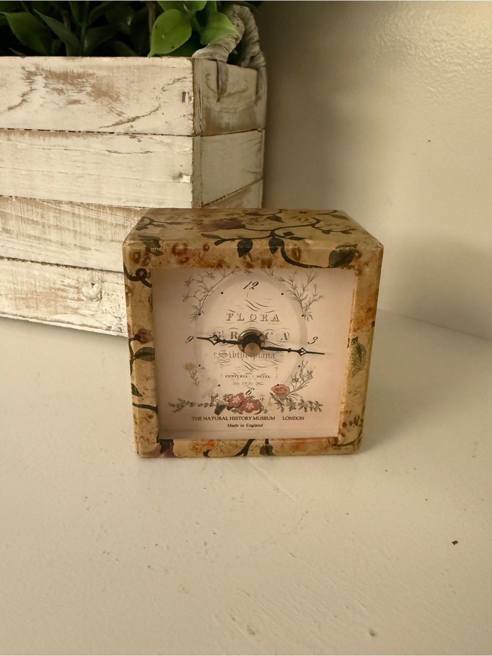 Vintage Roger Lascelles London Flora Botanical Mini Desk Clock England